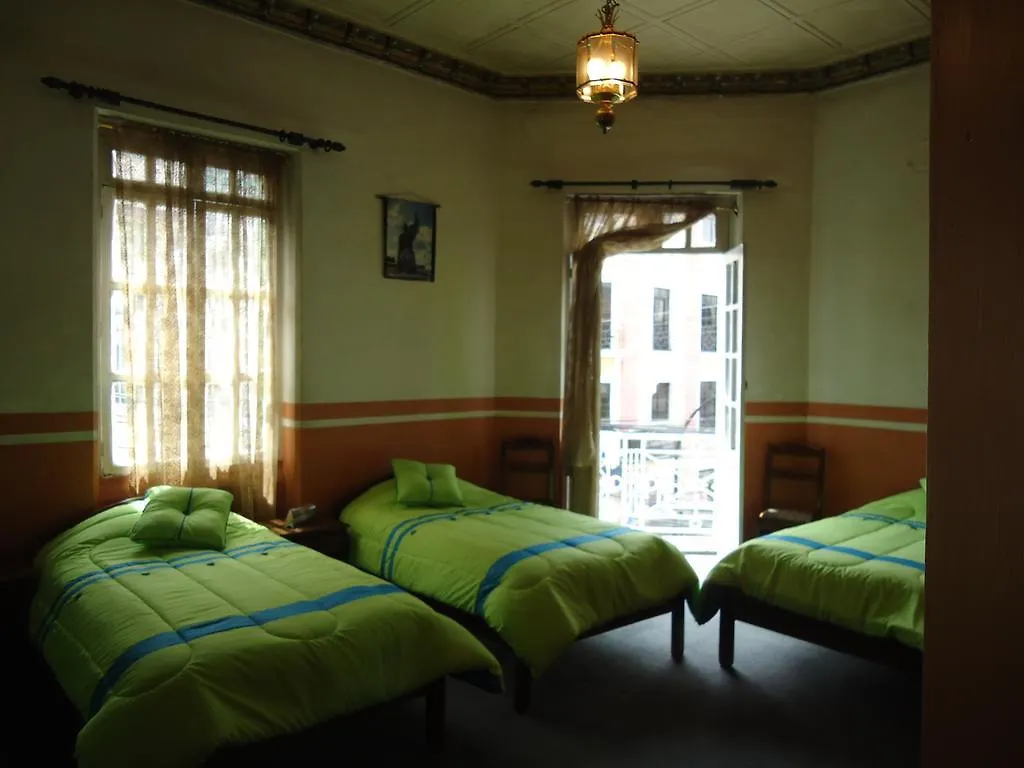 Pensión Hostal El Balcon Quito
